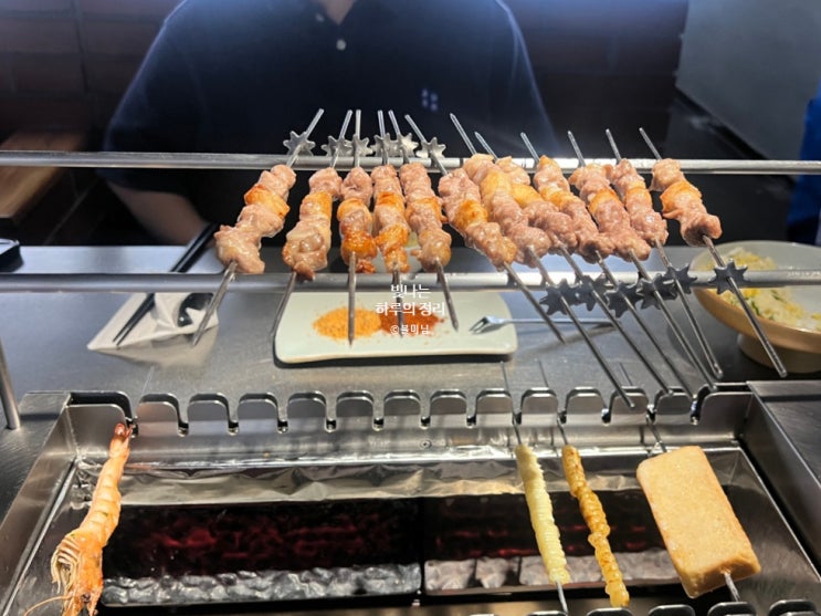 상하이 맛집 헌치우이치엔 제일백화점점 현지인도 줄서는 양꼬치