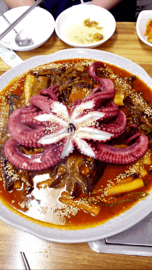  꽃문어와 코다리의 환상의 조화! 경기 이천 맛집 성호네왕코다리동태탕