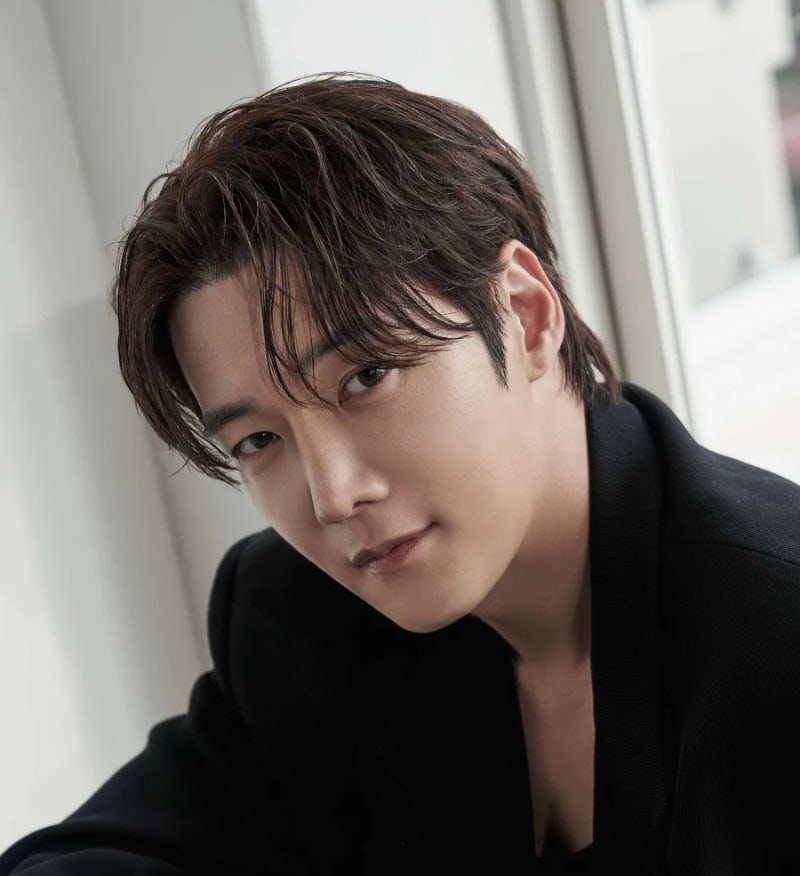 187cm 믿보배 최진혁: 나이, 키, 인스타부터 '철인왕후' 김병인 완벽 분석!