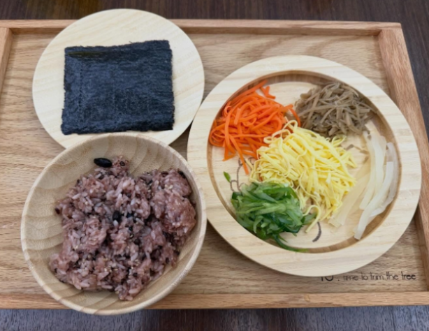   손예진, 주말엔 김밥 선생님! 현빈·아들을 위한 ‘집밥 클래스’ 공개