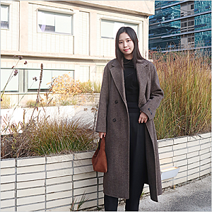 여자 겨울 코트 추천하는 비지트인뉴욕 더블버튼 오버핏 롱코트