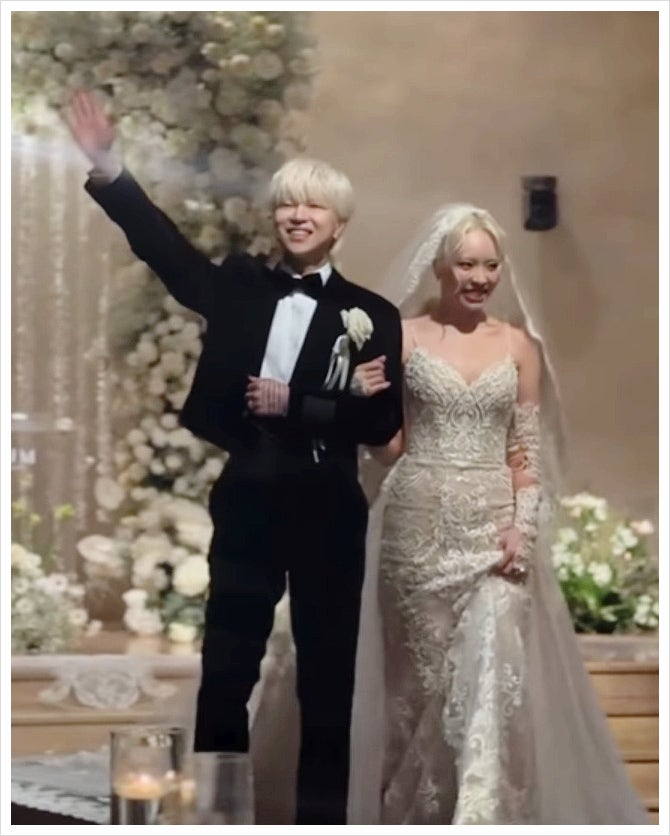 애쉬 아일랜드 찬미나 득녀1년만에 결혼식