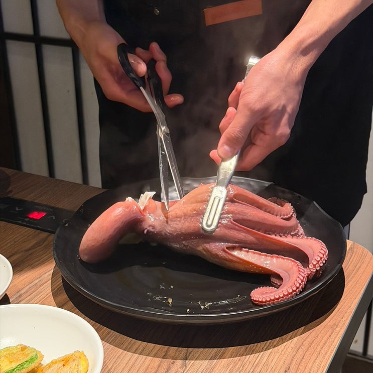  창원 상남동 술집추천 먹물집ㅣ룸 완비,활문어 샤브 맛집