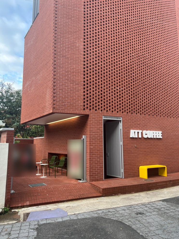  감성 넘치는 붉은 벽돌 카페, 느좋카페 앳더테라스(ATT coffee) | 대구 수성구 만촌동, 내돈내산