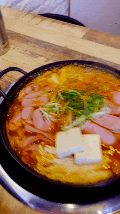  용인 수지 맛집 부대찌개 끝판왕! 햄가득에 밥 두 공기 순삭한 아부찌부대찌개 수지점 솔직 방문기