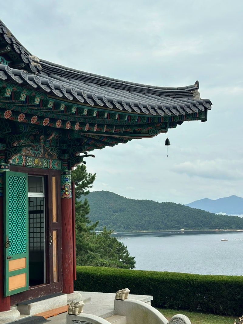 창원 근교 바다가 보이는 절 ‘장수암’ / 창원,마산 근교 가볼만한 곳 / 경남 예쁜 절 추천 /....
