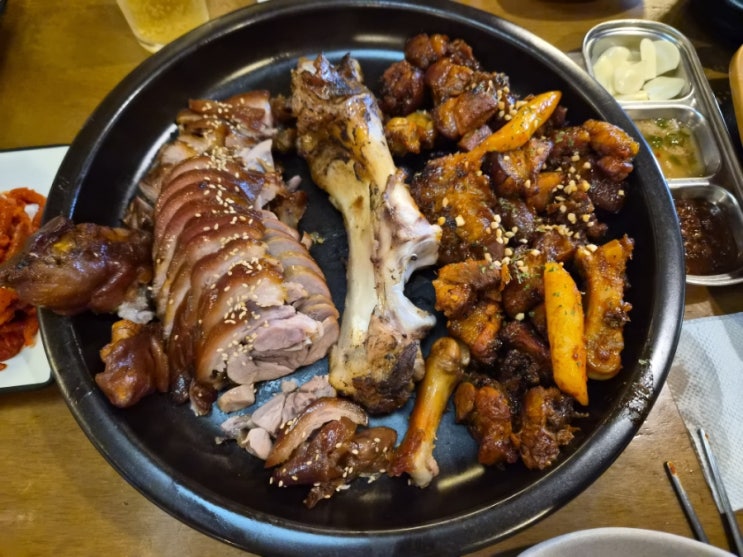  [아산 용화동 맛집] 쫀득하고 푸짐한 족발 맛집 족발야시장&무청감자탕 용화점