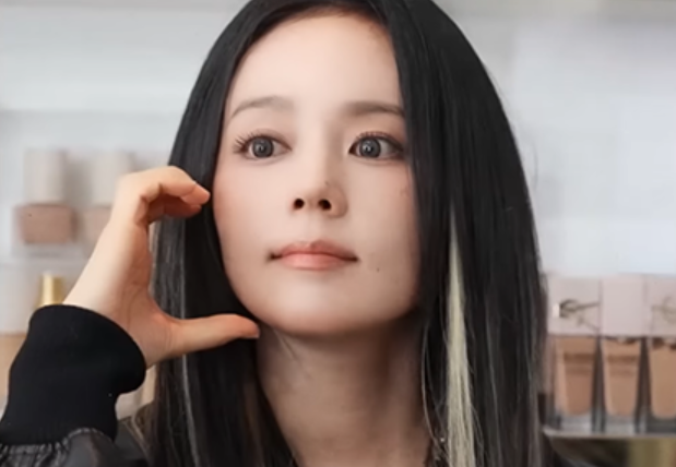  아이브 헤메셈과 함께 44세 한가인 아이돌 메이크업 완성으로 미모 뽐내