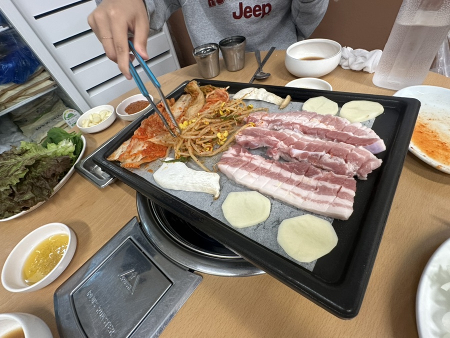 참숯돌판삼겹살 사진 6