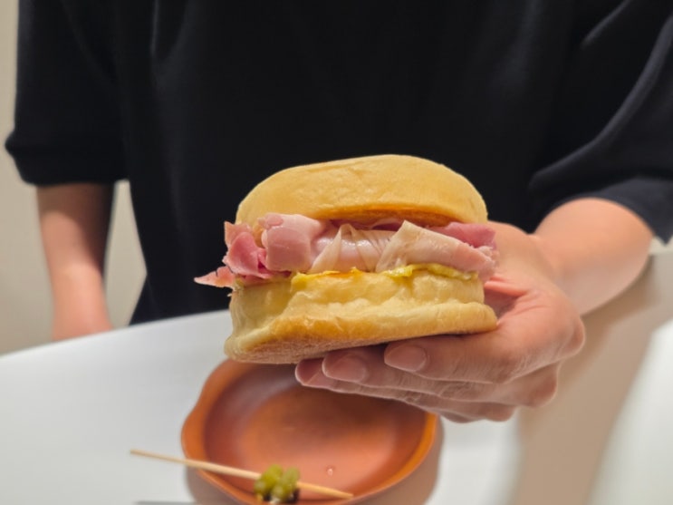  신용산 브런치 샌드위치 맛집 먼치스 MUNCHEZ