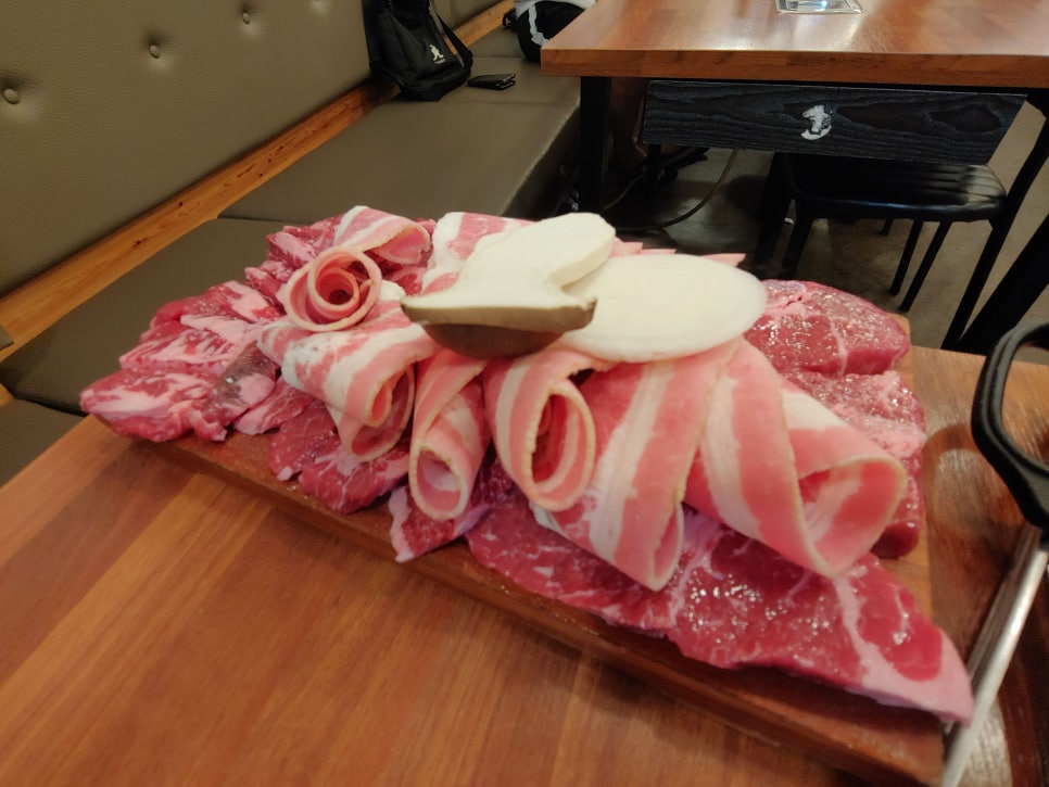 해바라기정육식당 부천고강점 사진 3