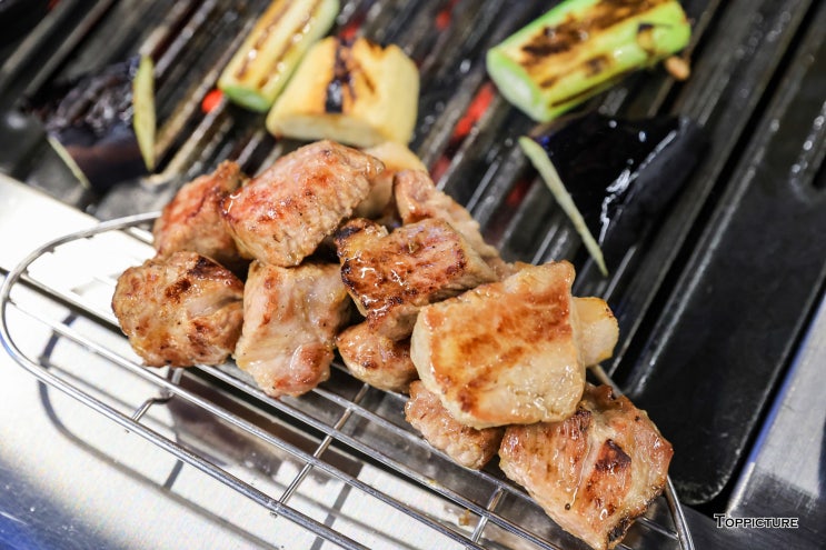 철산역 숨은 맛집 추천 육즙이 많은 주먹고기 <뭉텅> 철산점