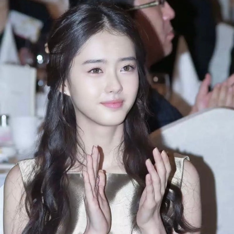 소녀시대 될뻔했던 고아라 리즈 시절 비주얼.jpg