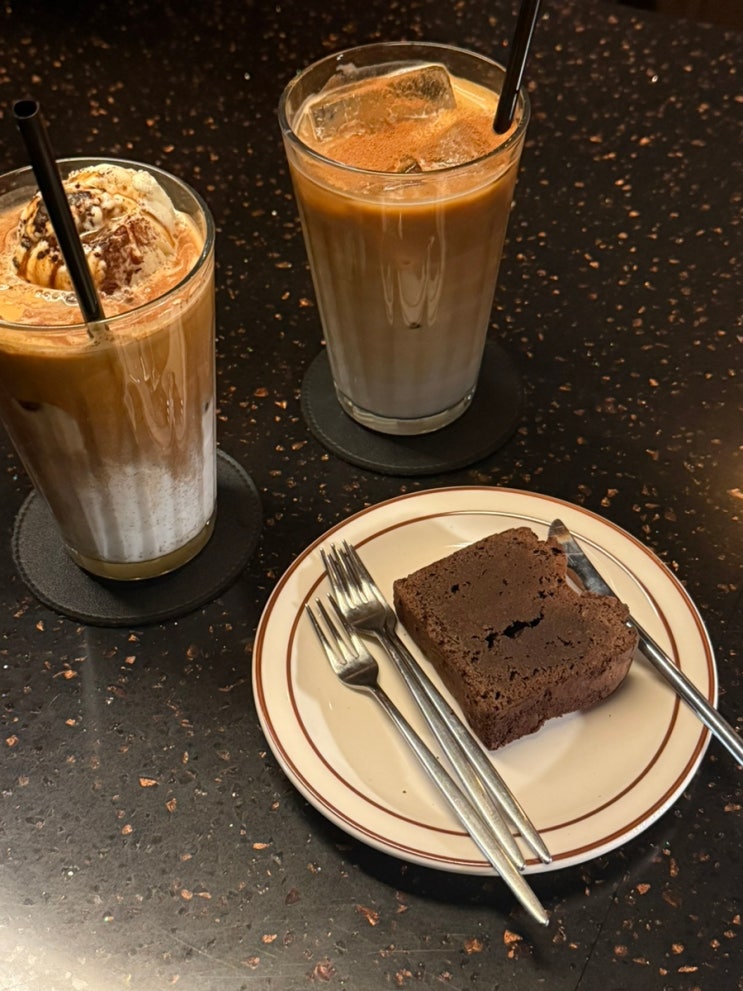  서대문역 카페 합심 로스터리 커피 맛집!