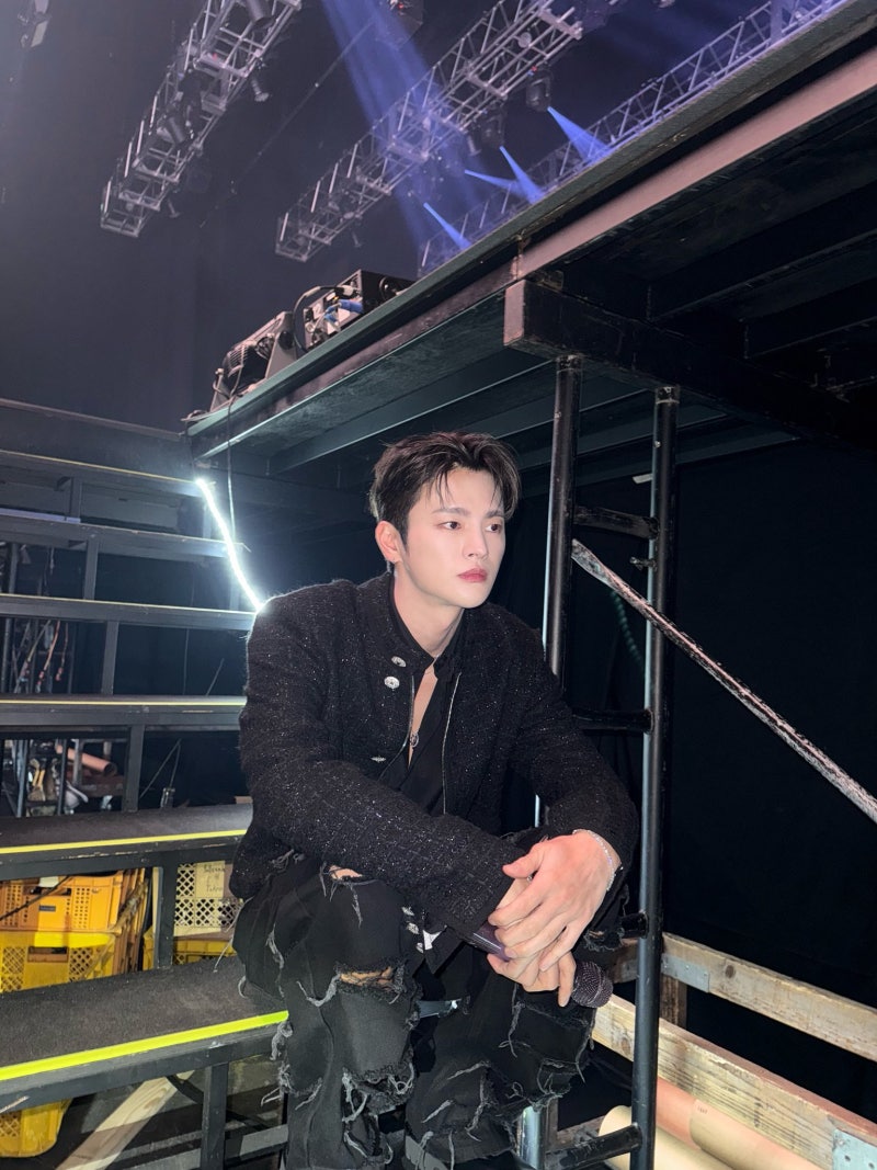 [취재레포] 서인국, 2년 만의 일본 콘서트 "SIGNAL"... 감동의 피날레 - 일본 Hwaiting 언론(251110)