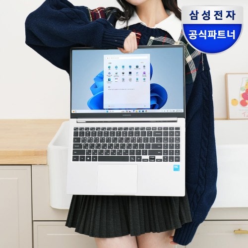 [혜택가 55만] 삼성전자 갤럭시북4 NT750XGR-A31A 실버 24년 신모델 SSD256GB 인텔 i3 사무용 업무용 ....