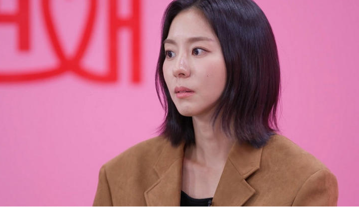 유이 폭식증 애프터스쿨 꿀벅지 나이 키 아버지 김성갑 근황 인스타 & 프로필