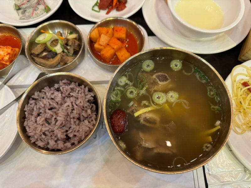 전주 그랜드힐스턴 호텔 25년 11월 예식 뷔페 시식 후기