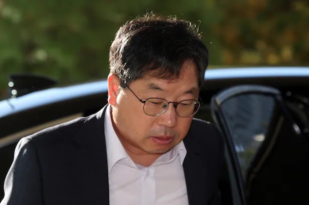 노만석 <b>검찰</b>총장 직무대행 <b>사의</b> 표명