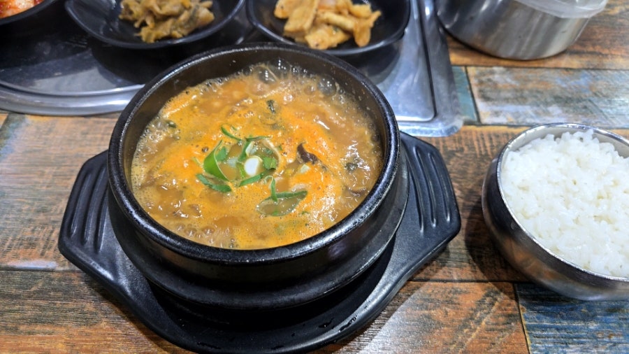 Jeongjikhanhangadeukgamjatang Deokjingwangjangjeom photo 2