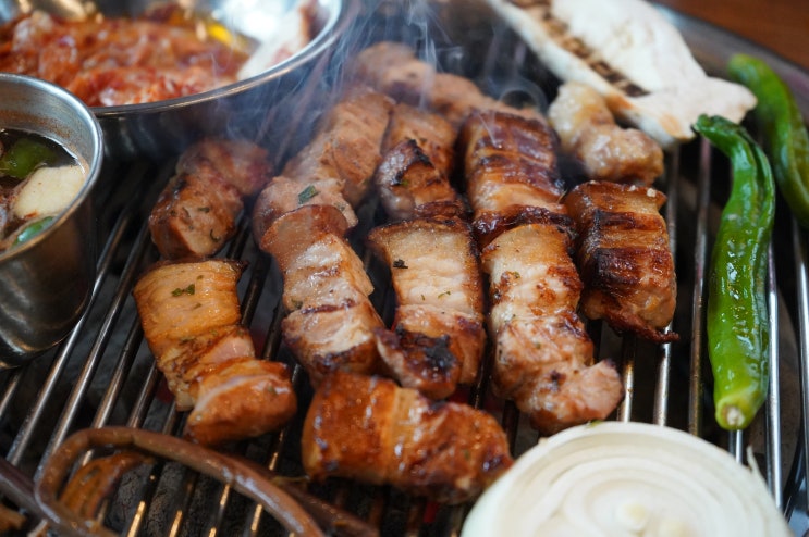  합리적인 가격, 프리미엄 품질의 제주 중문흑돼지 맛집 까망돼지 중문점