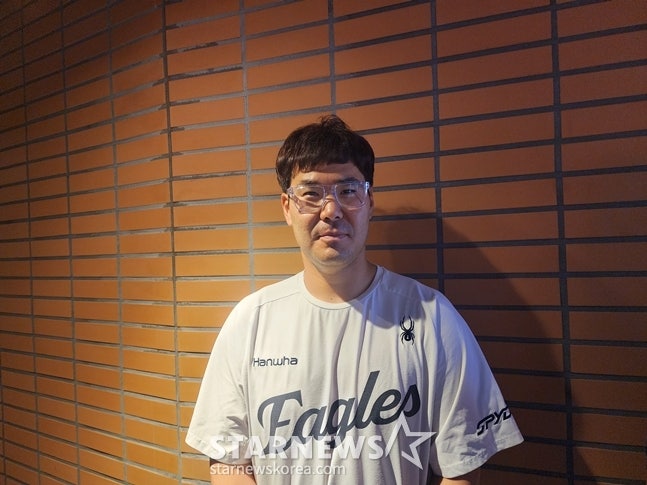 “플레잉코치로 제2의 인생 시작” — 한화 이글스 이재원, 현역과 지도자의 길을 동시에 걷....
