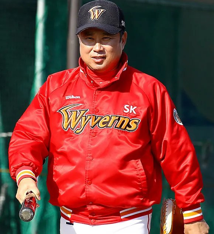 FA 영입 논의 롯데 자이언츠의 미래를 바꿀 키는 박찬호와 강백호?