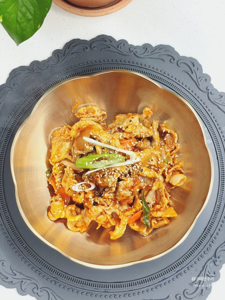  뒷다리살 제육볶음 레시피 이원일 중식제육볶음 양념 만들기 부드럽게 볶는 팁