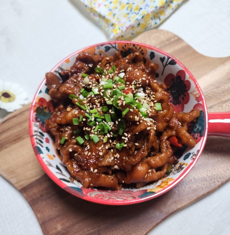 양념 닭발 레시피, 매운 양념 닭발 만들기, 뼈없는 닭발 양념, 무뼈 닭발, 술안주