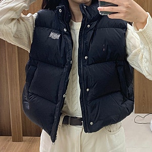 마리떼 매장 명동 패딩조끼 크롭 입어보기