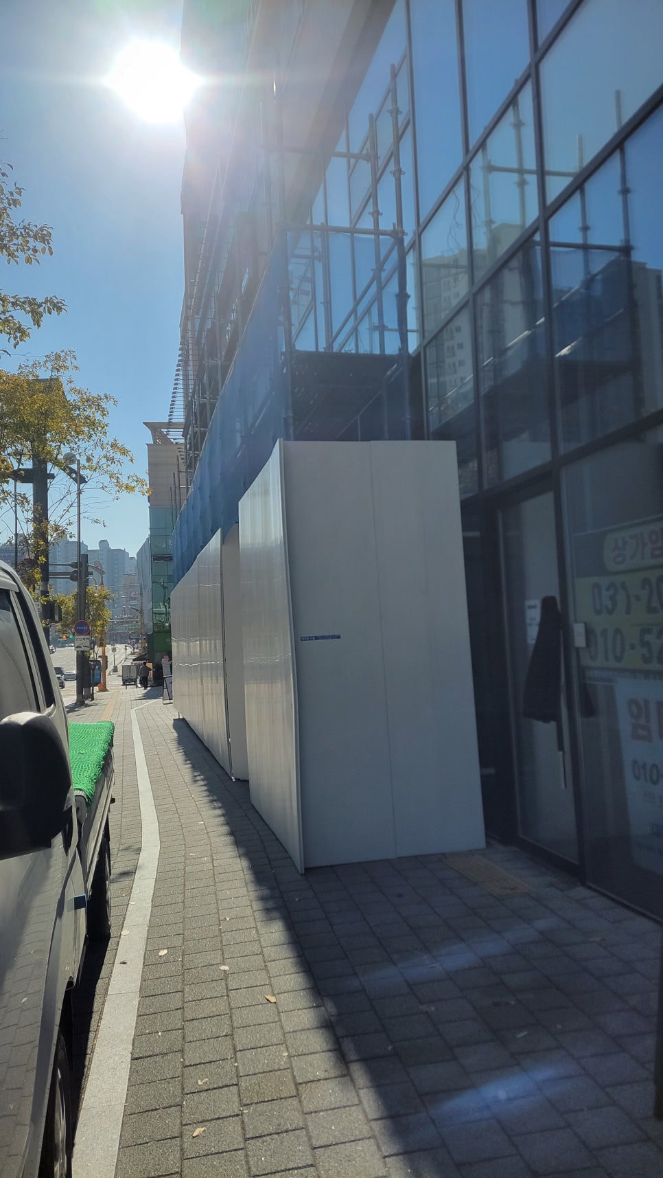 수원 시스템비계 KFC 인테리어 공사 현장 안전 확보를 위한 설치 사례