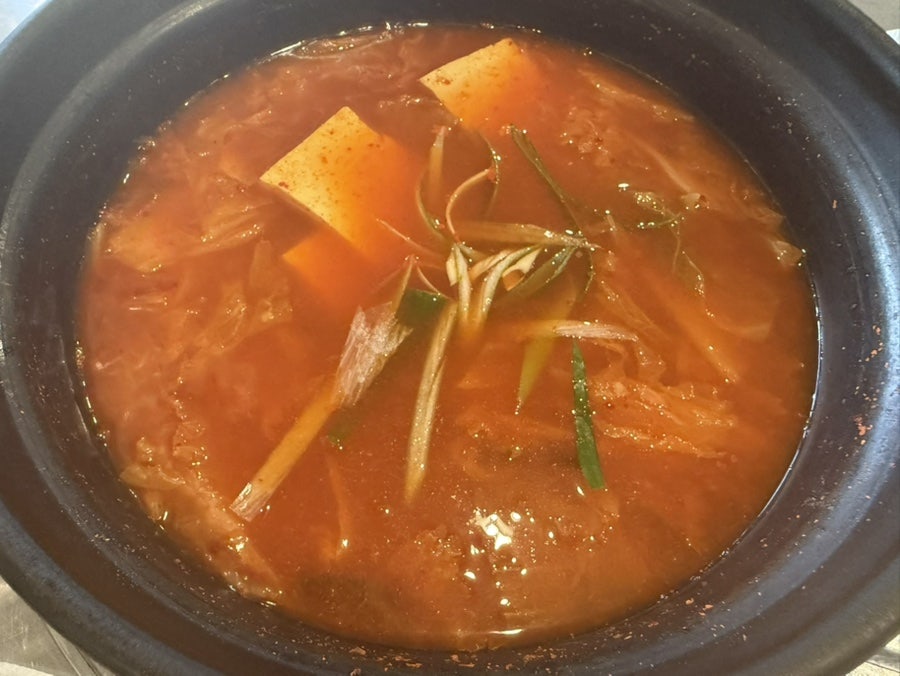 백채김치찌개 장한평역점 사진 6