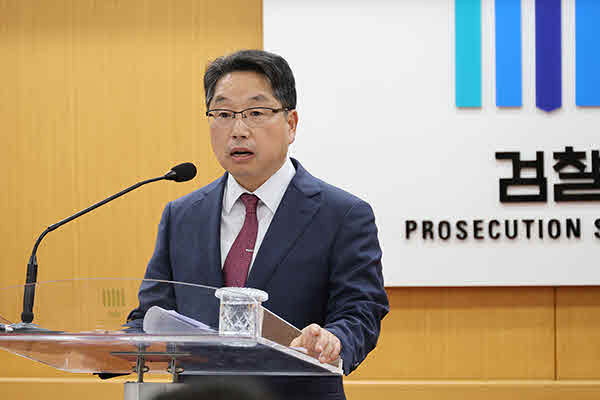 사표 낸 <b>노만석</b> 검찰총장 대행 14일 <b>퇴임</b>식…비공개 진행