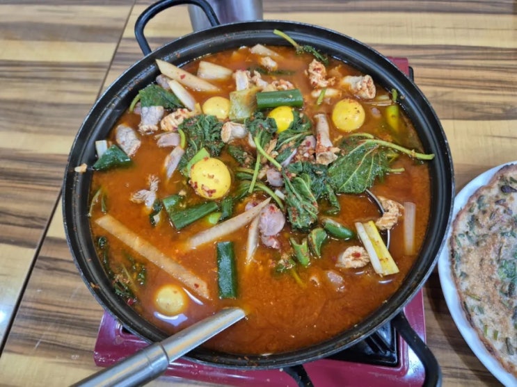  강서구 화곡동 닭내장탕 동네맛집 <황소닭요리집> 후기