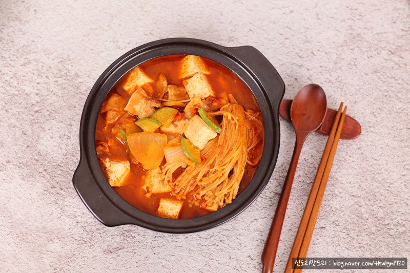 고깃집 된장찌개 끓이는법 대패삼겹 된장찌개 레시피 두부된장찌개만들기