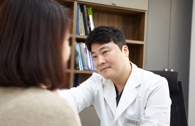  안양필러 (팔자/이마/무턱), 주름만 채우면 어색해지는 이유는?