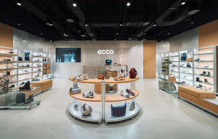  에코(ECCO) 스타필드 코엑스점 리뉴얼 오픈