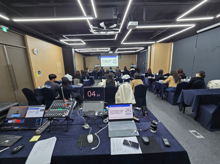  강의영상제작업체 줌회의 화상회의 유튜브 송출 운영 전문 웨비나 회사