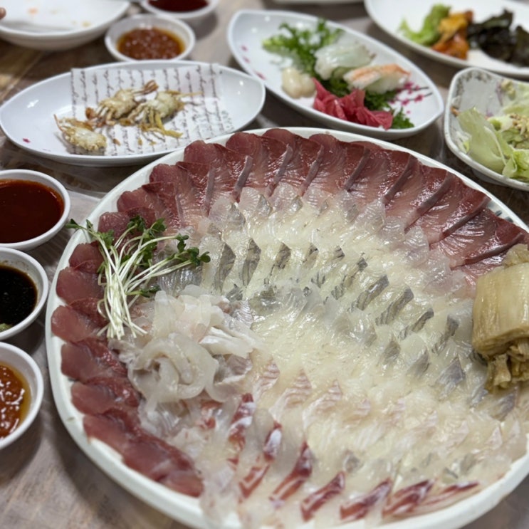  포항 죽도시장 횟집 회맛집 대구회식당