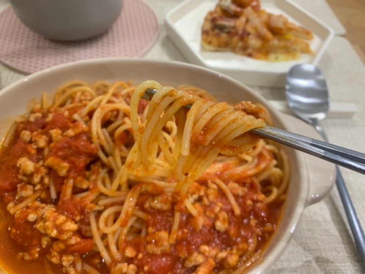  착한가격 맛 대박 이탈리아 유기농 비비베르데 홀토마토캔 (5분만에 토마토파스타 만드는 법)