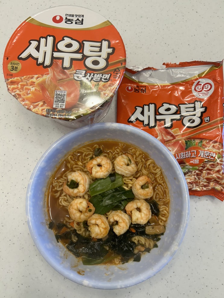 봉지로 재탄생한 나의 청소년기 최애라면 <농심 새우탕면>
