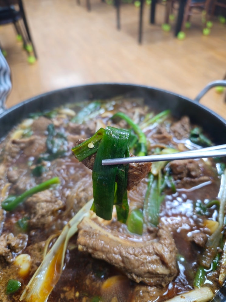  진부 맛집 성원가든에서 파돼지물갈비 먹고 왔어요