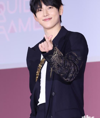 임시완 SMArt의 첫 아티스트로 새 음악 여정 시작
