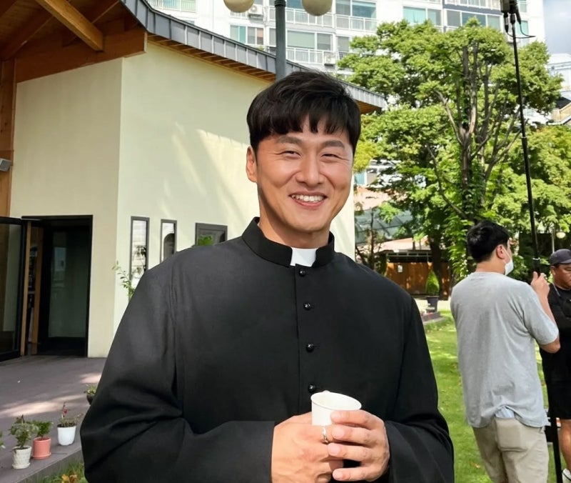 ‘베테랑’ 왕 형사에서 다둥이 아빠까지, 장르 씹어 먹는 씬스틸러 오대환 프로필 총정리