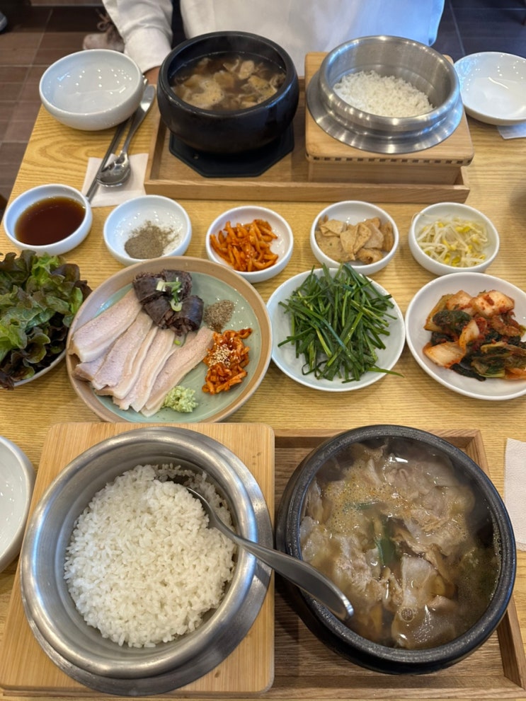  부산 사직 돼지국밥맛집 1953형제돼지국밥 사직점