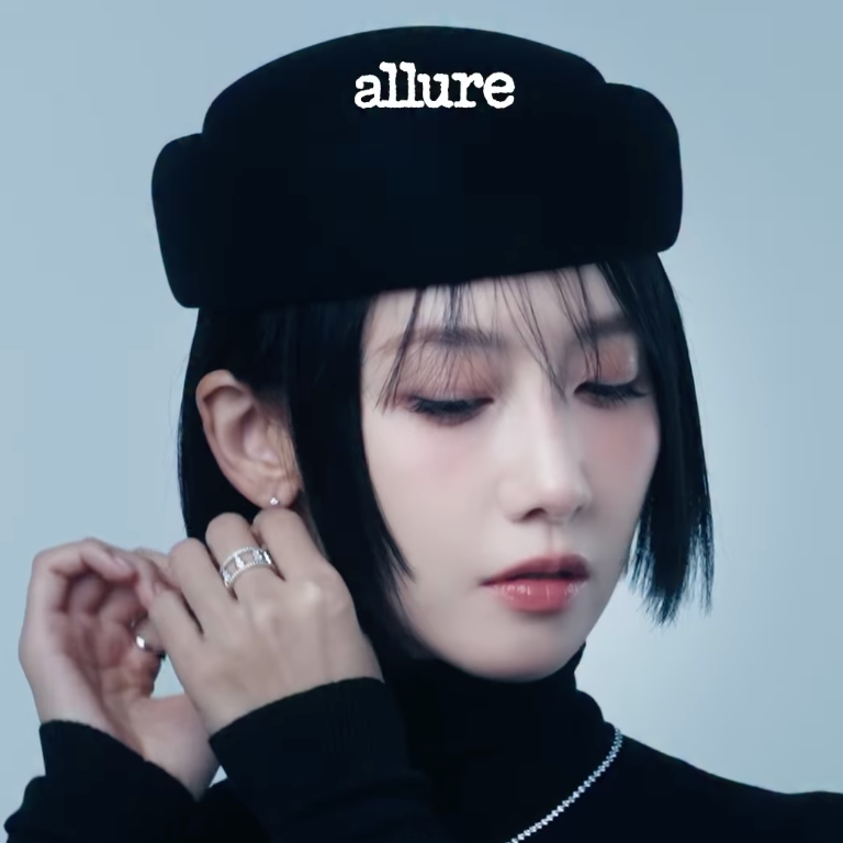 윤아 단발 변신 화보 공개! 여자 짧은 머리 헤어스타일도 예쁘잖아?!