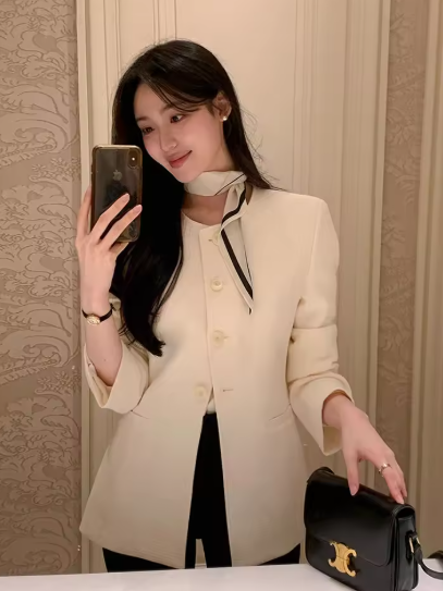  겨울 아이보리 컬러 포인트 살려서 세련된 여자 데일리룩 패션 완성해볼게요!