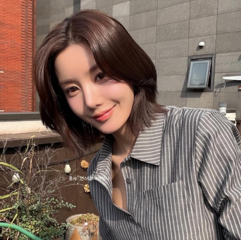 중안부 긴얼굴형에 맞는 헤어스타일 권은비 단발 웨이브펌