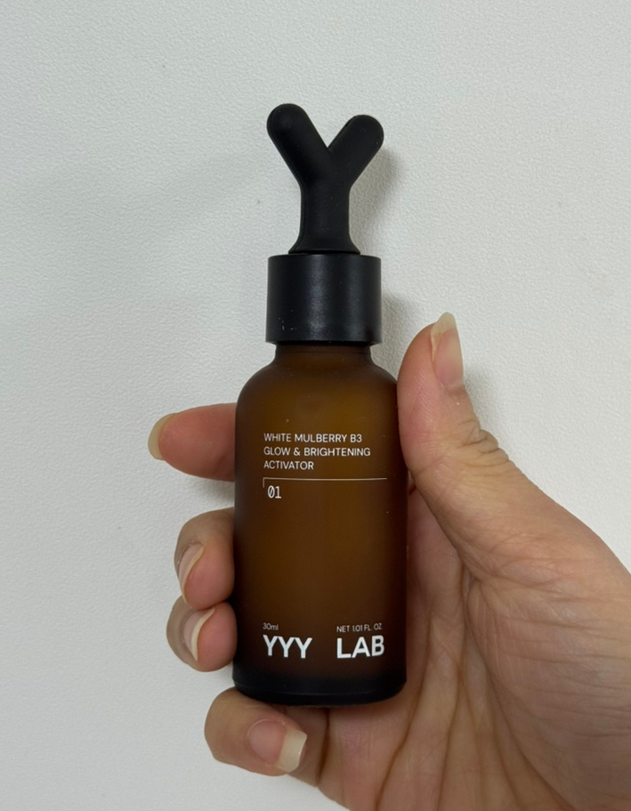  환한 피부를 위한 미백앰플 [yyylab 화이트멀버리 비쓰리 글로우 앤 브라이트닝 액티베이터] 사용 후기