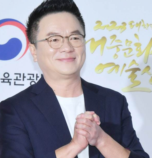  ️ 김태균, 생방 중 응급실로… 식중독 검사까지 받았던 사연 공개!